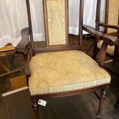 英国クラシック　ダイニングチェア　 4脚ありの画像