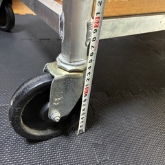 キャスターラックの画像