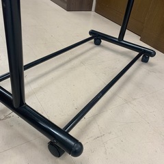 美原店 ハンガーラック 高さ自由調節可 キャスター付き　衣類収納の画像