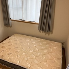 マットレス　ダブルサイズの画像