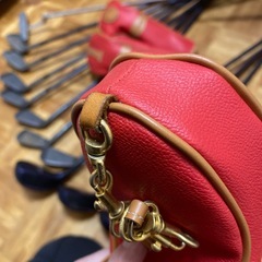 TRUSSARDIのゴルフヘッドカバーセット赤ゴルフクラブヘッドカバーの画像