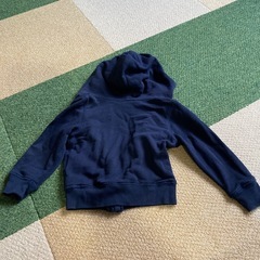 ポロラルフローレンのパーカー/70から80サイズの画像