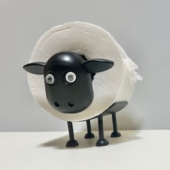 ひつじのショーンデザイン トイレットペーパーホルダーの画像