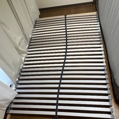 IKEA セミダブルベッド フレームの画像