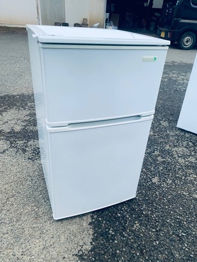 【一人暮らし向き】ヤマダ電機 2ドア冷蔵庫 YRZ-C09G1 90L 19年製 一人暮らし向き】ヤマダ電機 2ドア冷蔵庫 YRZ-C09G1 90L 19年製