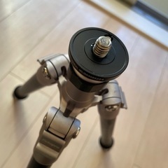 fotopro アルミ4段三脚とオマケの雲台    の画像