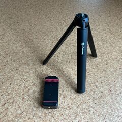 Fotopro 折りたたみ式三脚 スマホホルダー付き（新品未使用）の画像