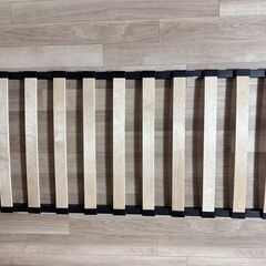 ダブルベッド（IKEA リクセーレ ソファベッドフレーム）の画像