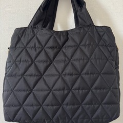 キルティング バックの画像