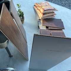 フローリング材の端材⭐︎の画像