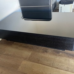 ガラステーブルの画像