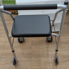 ラク 座面付き歩行器の画像