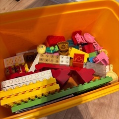 おおきなパン工場とすてきなおうちブロックバケツの画像