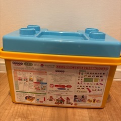 おおきなパン工場とすてきなおうちブロックバケツの画像