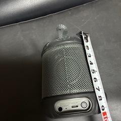 iHomeの防水Bluetoothスピーカーの画像