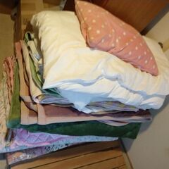 布団、カバー、毛布などセット（無料）の画像