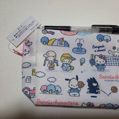 未使用　サンリオ　キャラクター　ポーチの画像