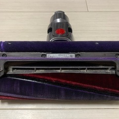 ダイソン　コードレス掃除機  動作不良品　Dyson Cyclone V10 Fluffy SV12FFLF ダイソン掃除機の画像