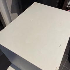 棚　大体110x110くらいの大きさ　ぐらつきますの画像