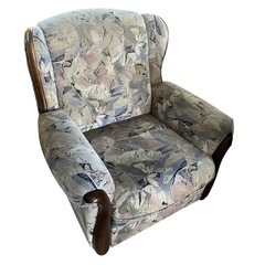 【ジ1115-10】ふかふか一人掛けソファ｜木肘デザイン｜シミありのためお得！の画像