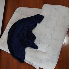 【堺筋本町】洗濯機、布団他の画像