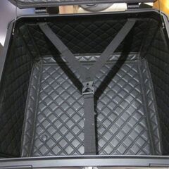 リヤボックス　BOX　シルバー＆ブラック　100㍑の画像