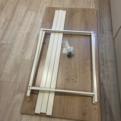 無料　テーブル　デスクの画像