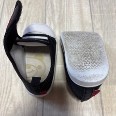 子ども靴・スニーカー・ブーツ13㎝キレイめ中古300円よりジョーダン・ブリーズ・プチ・西松屋の画像