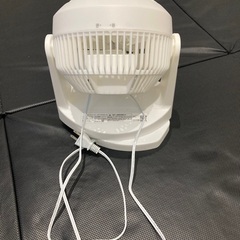 定価3,610円　ミニ扇風機　アイリスオーヤマの画像