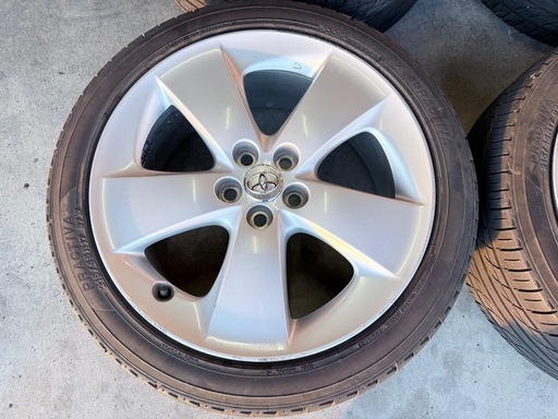 トヨタ純正17インチ プリウス ツーリング 215/45R17 SAI