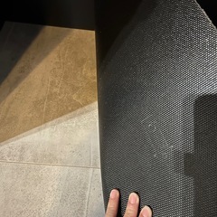 防災タイルカーペット48枚の画像