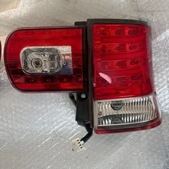 タント　LED 社外テールランプの画像