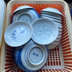 食器各種の画像