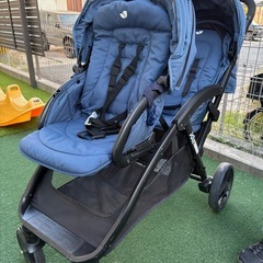 2人乗りベビーカー　joie
の画像