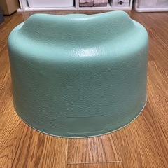 バンボ　Bumbo ヘムロックグリーンの画像