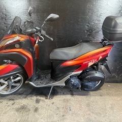 ★支払総額8.8万円★買取強化中！ まずはカンタン無料査定まで！ ヤマハ トリシティ125 オレンジ SE82J 4ストインジェクション！ 安定性の高いトリシティ！ リアボックス付き！ サイスタ付き！　の画像