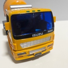 トイコー(Toyco)イスズギガ  ミキサー車の画像