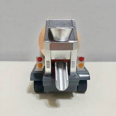 トイコー(Toyco)イスズギガ  ミキサー車の画像