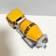 トイコー(Toyco)イスズギガ  ミキサー車の画像