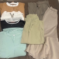 大量2ページ目もあり　未使用　レディース服　激安まとめ売り　Mサイズ　　の画像