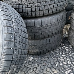 175/65/14 スタッドレス　4本セットの画像