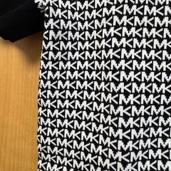 Michaelkors 中古美品　半袖ニット　MKロゴプリントTシャツの画像