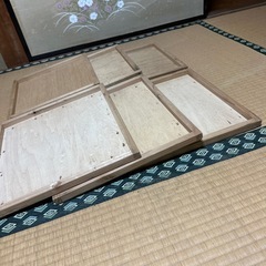 木のトレイの画像