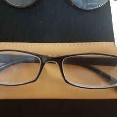 ★used   老眼鏡  × 4 本まとめ　メガネ　+2.5～3.0　シニアグラス　の画像