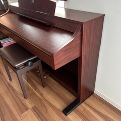 〈商談中〉
電子ピアノ　クラビノーバ 　　　　の画像