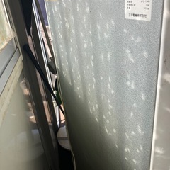 冷蔵庫サンヨーの画像