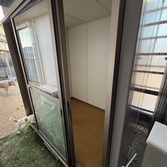 イナバ物置の画像