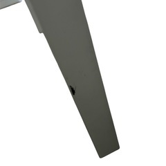 ダイニングテーブルの画像