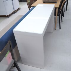 ドレッサーテーブル　W1200　IKEA　リユース品　価格　11,000円の画像