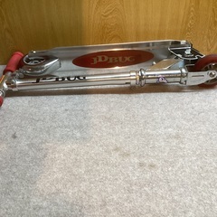 JD BUG キックボード　キックスクーター　レッド　洗浄済み　室内保管の画像